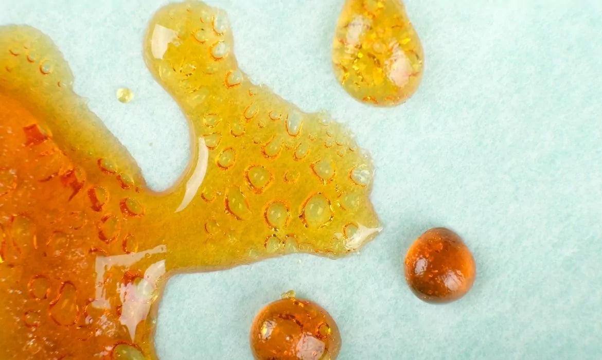 Live resin on parchment paper
