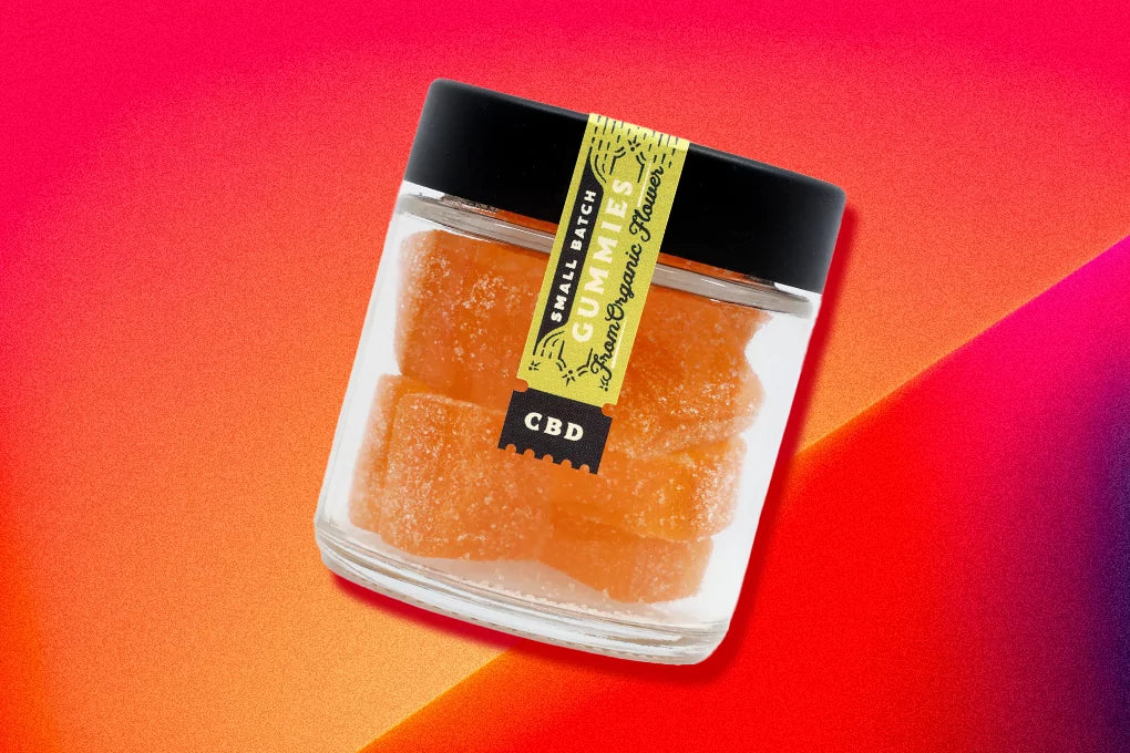 A jar of Botany Farms Delta 10 gummies floats against a red-orange stylized background.