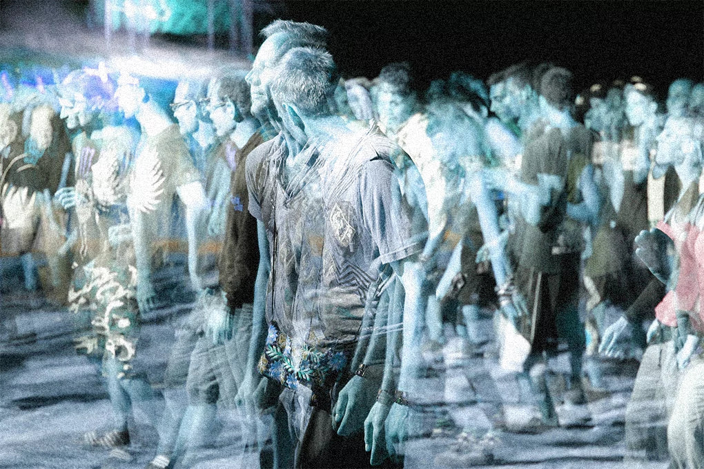A blurry picture of a crowd simulated the psychoactive effects of cannabis.